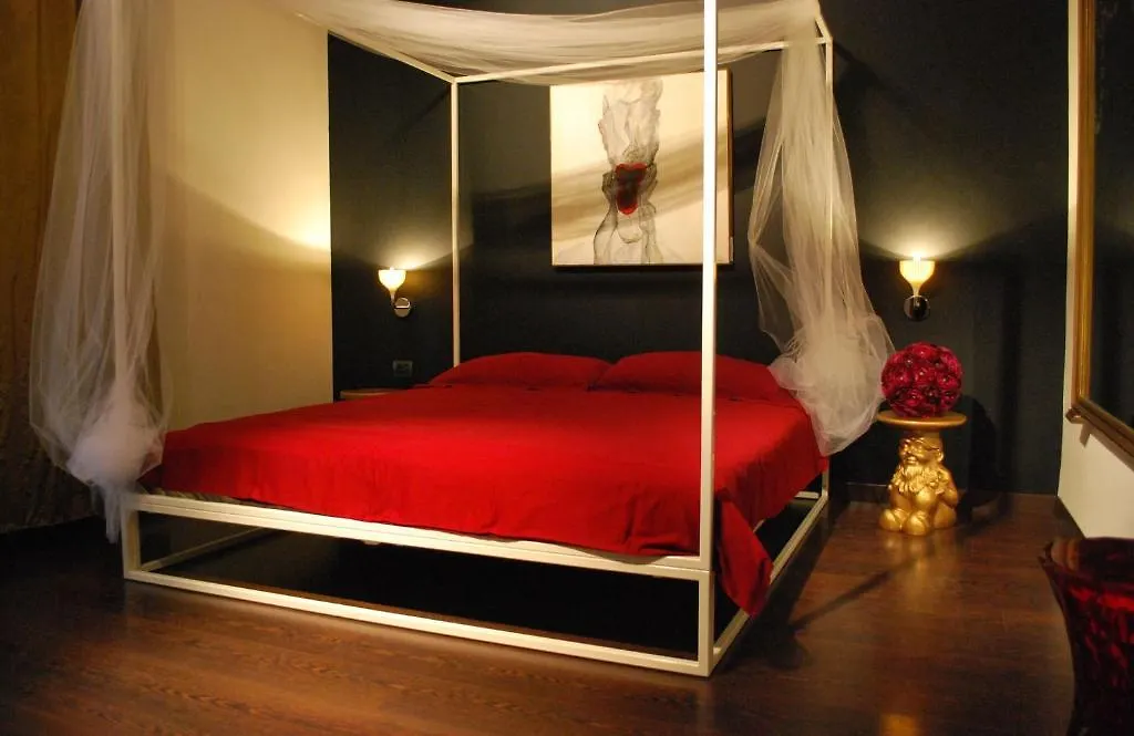 كاتانيا Eh13 Luxury Accommodation 2*,